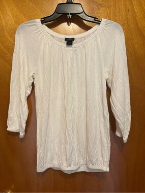 Ann Taylor Cream 3/4 Sleeve Scoop Neck Top